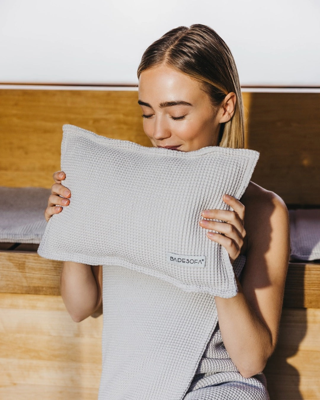 Stone Pine Cushion
